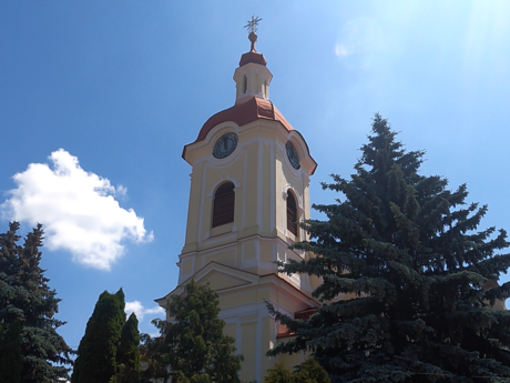 Chynorany - Kostel Nanebevzetí Panny Marie