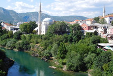 výhled ze Starého mostu – Koski Mehmed-pašova mešita