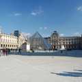 Louvre - jedno z najznámejších múzeí sveta